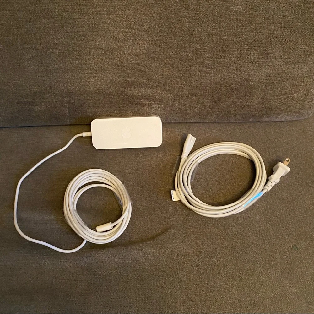 Genuine Apple 12V Power Supply for Model A1202 AirPort Extreme